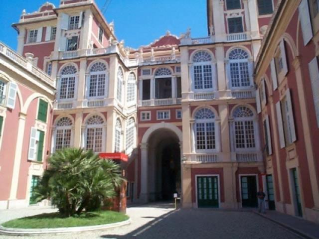 Visita al Palazzo Reale di Genova