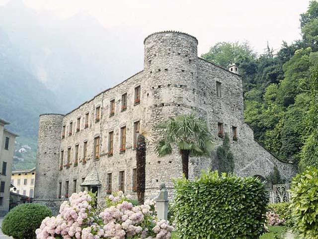 Chiavenna: quattro passi nella storia