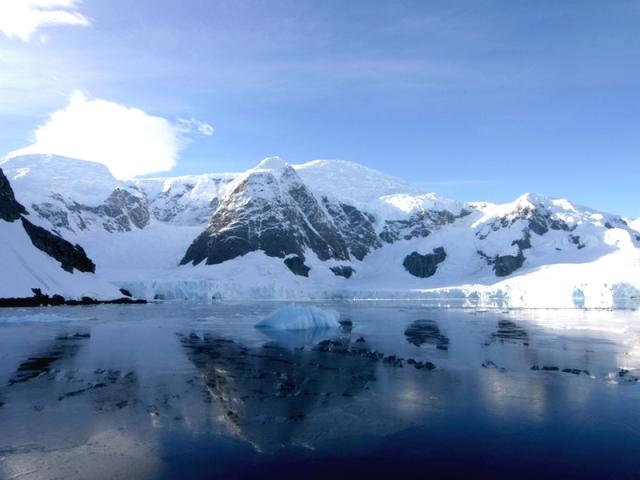 Lago ghiacciato